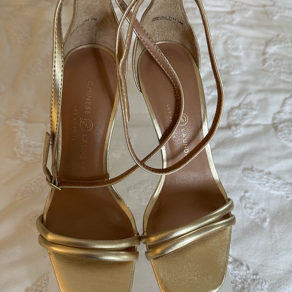Gold strappy stilettos - Chinese Laundry - Picture 4 of 6